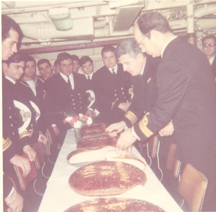 AT NAYARINO 1970 Kopi Pitas 001