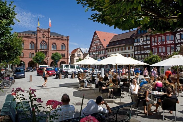 Taub Marktplatz 700