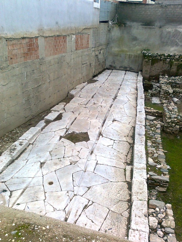 Arxaios Dromos 700